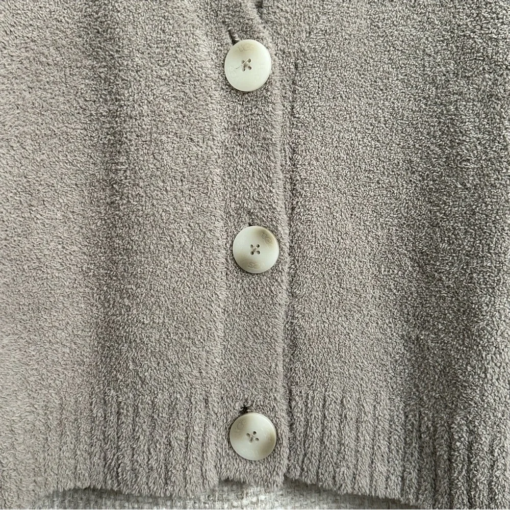 UGG V-Neck Sweater Cardigan Tan Gray Large Cozy Blanket Button Down Long Sleeve